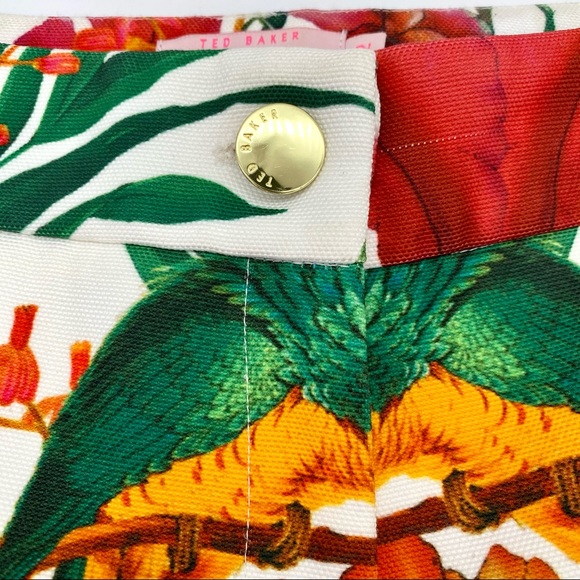 Like NEW Ted Baker 'Quellia' Tropical Shorts, TB2 - Picture 8 of 15